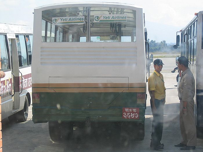 Yeti Airlines bus